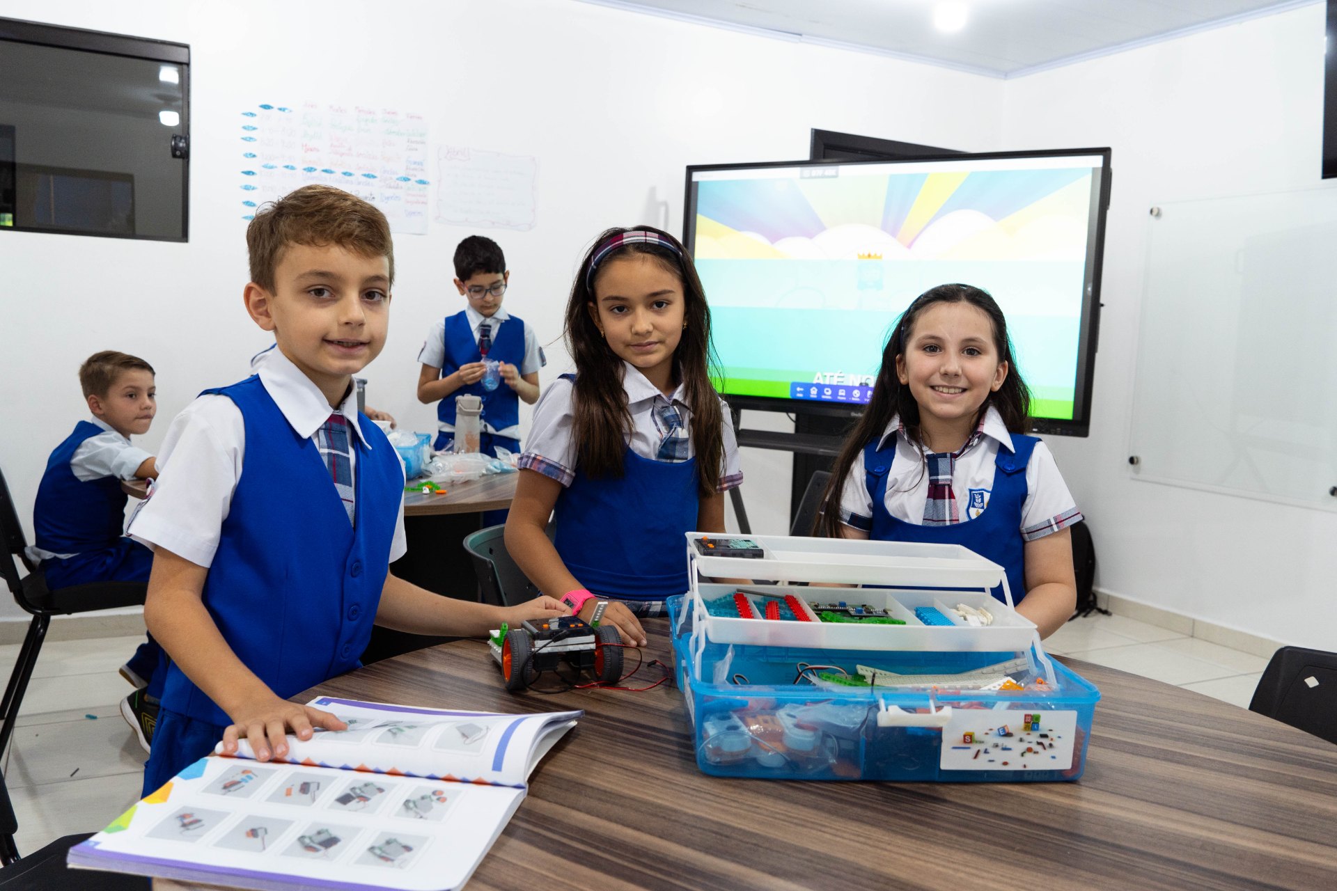 Fotografia institucional del Colegio Crecer